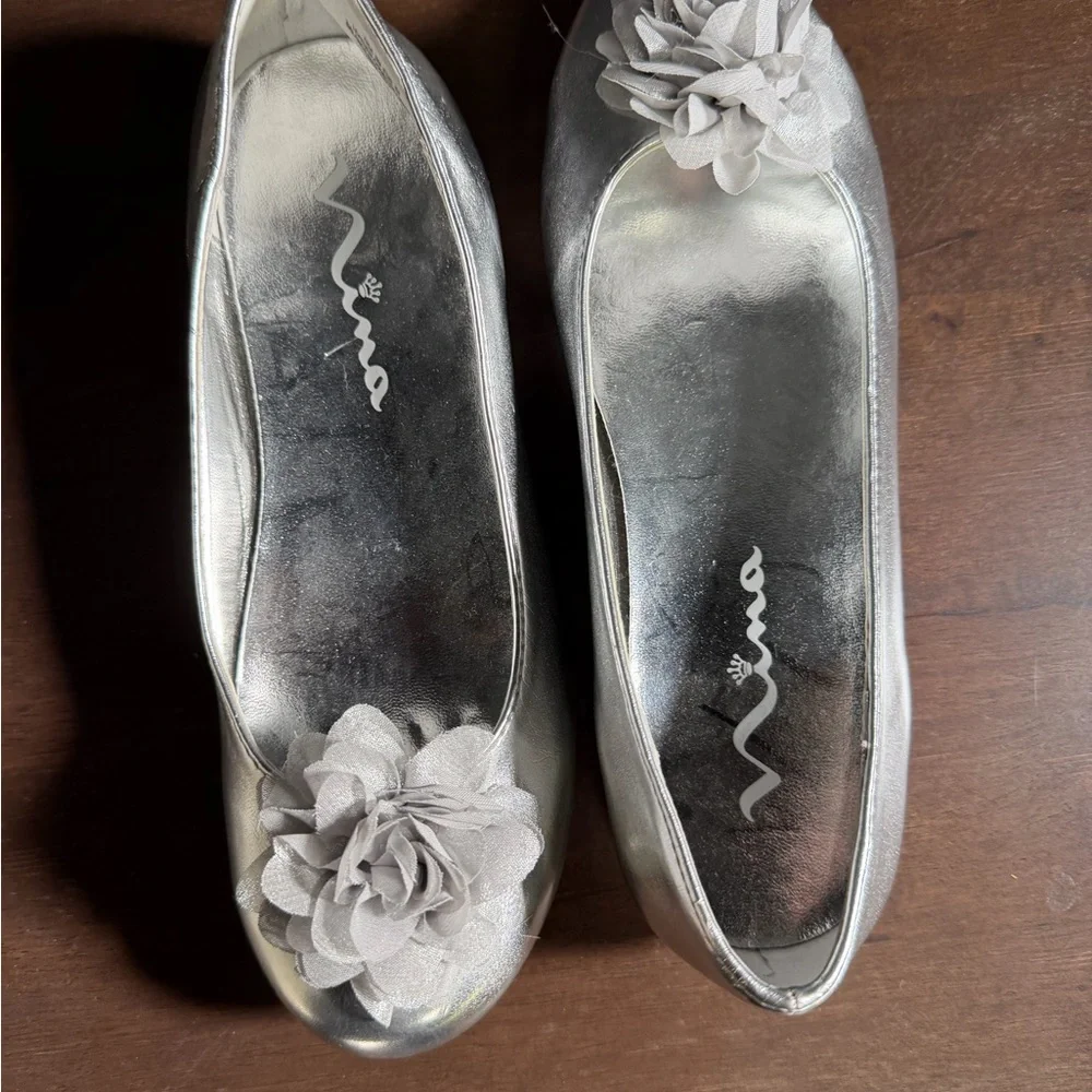 Nina Silver Glitter Girls Flats with Floral Detail - worn once